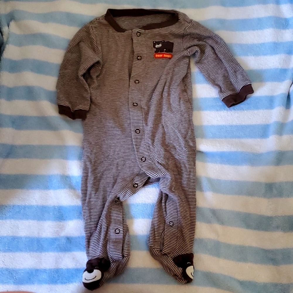 Caters 9m Bear Hugs brown striped sleeper